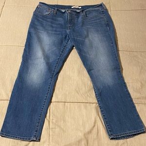Levi’s Boyfriend Jeans